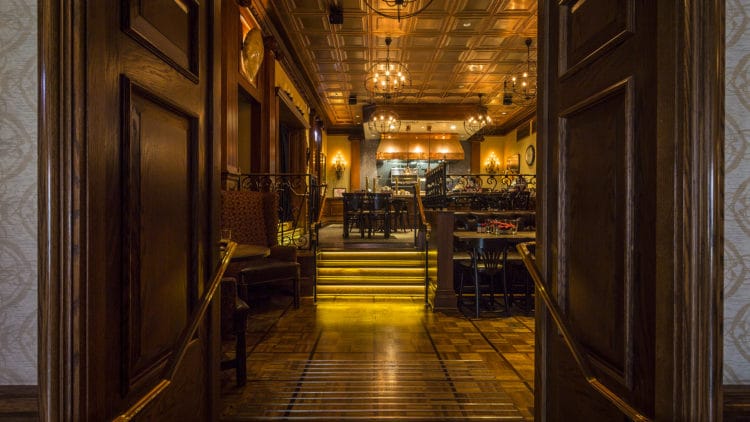 Private Events Sidedoor Chicago Lawry S Restaurants Inc