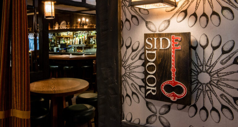 Gastropub in Newport Beach