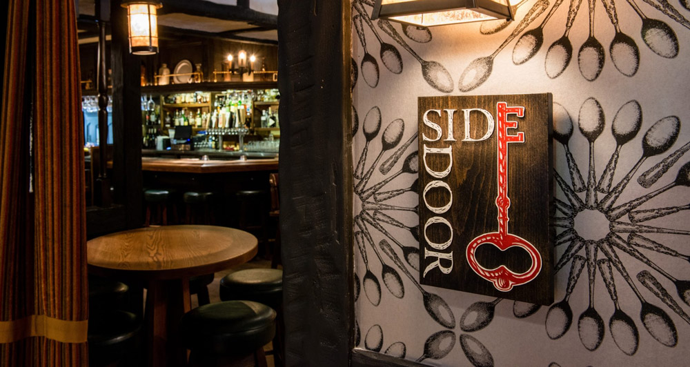 Gastropub in Newport Beach